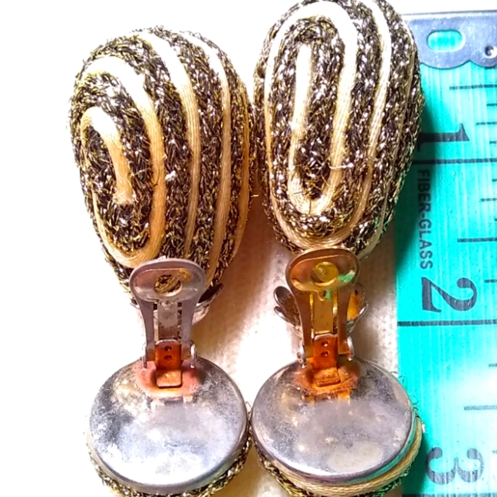 Vintage earrings,  2,75" L - Picture 5 of 6